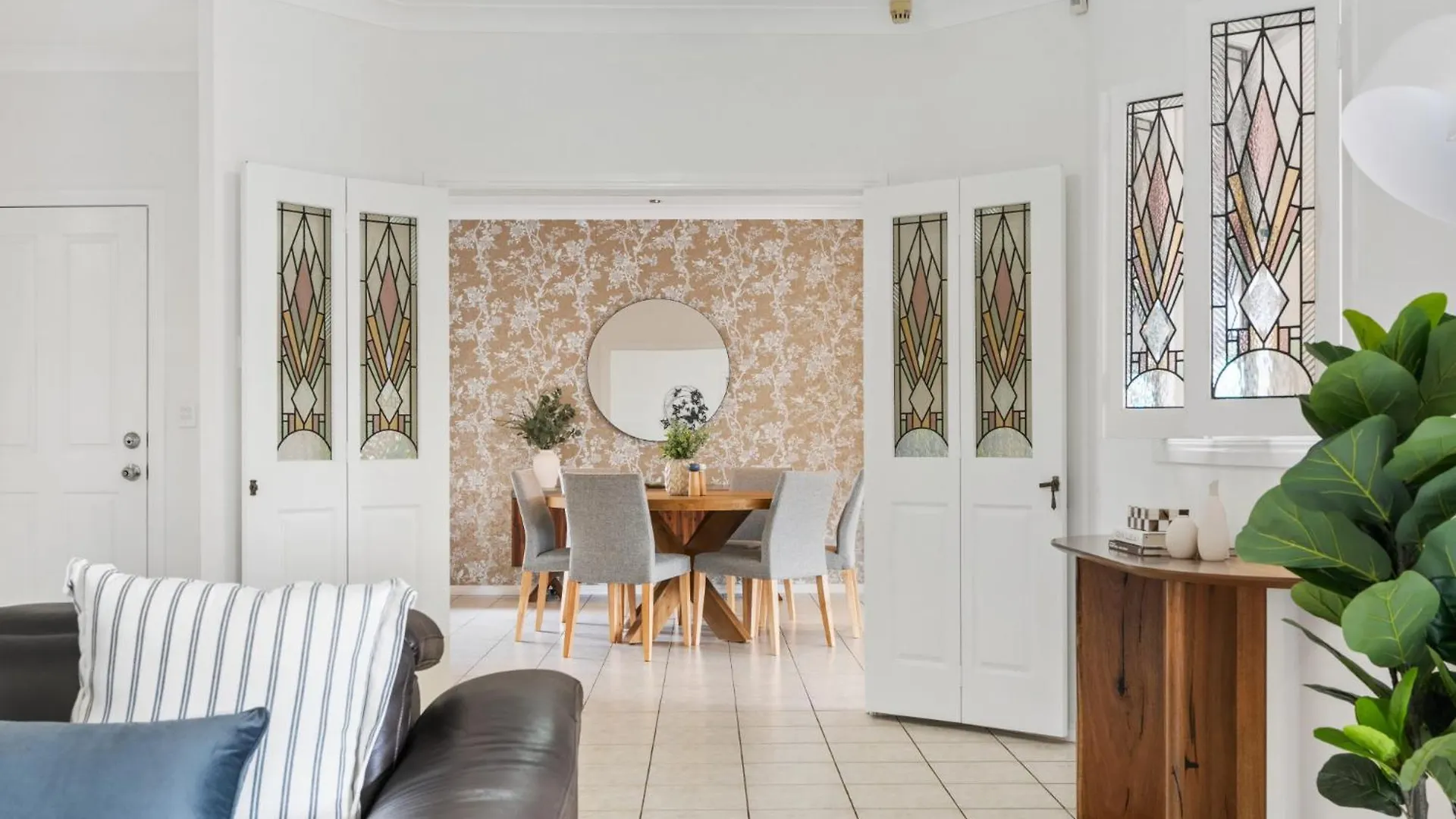 Holiday home Peaceful Family Home: 4-Bed Pool Alfresco Dining Albany Creek