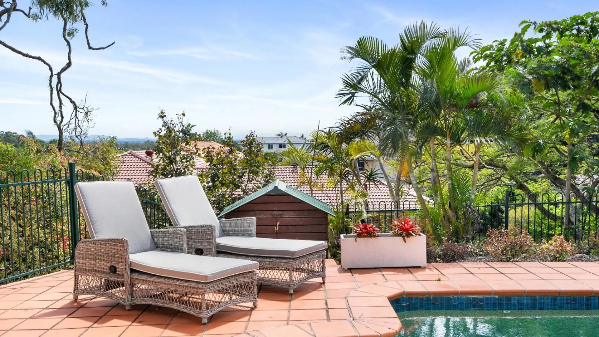 Holiday home Peaceful Family Home: 4-Bed Pool Alfresco Dining Albany Creek